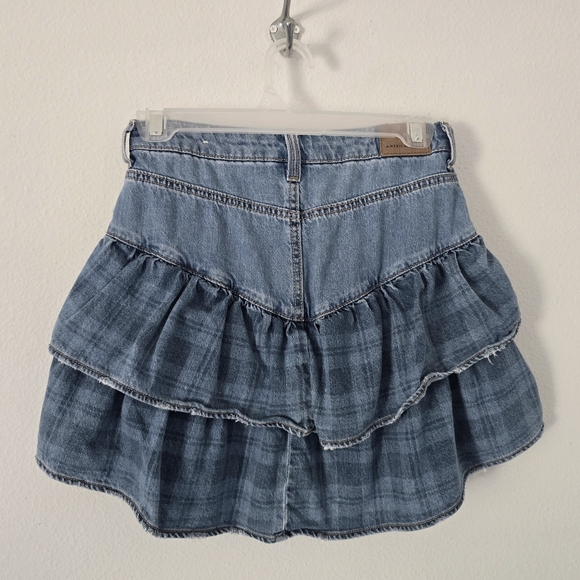 American Eagle Ruffle Tiered Denim Skirt 00 - Picture 4 of 6